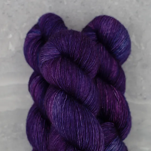 Madelinetosh Tosh Merino Light Wolle Iris Fingering Single