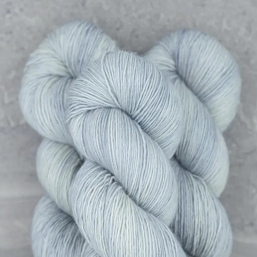 Madelinetosh Tosh Vintage Silver Fox Wolle 1 Strang Worsted