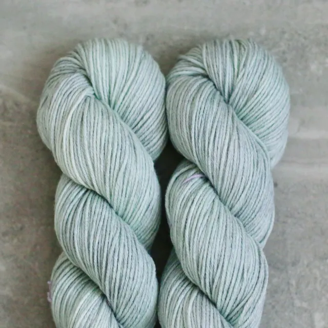Madelinetosh Tosh Wool + Cotton Celadon Wolle 100g DK Merino-Baumwolle