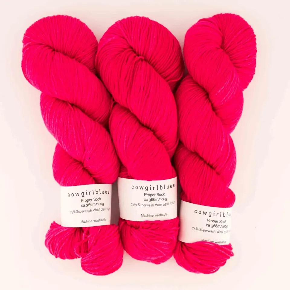 Cowgirlblues Proper Sock Hot Pink Sockengarn pink