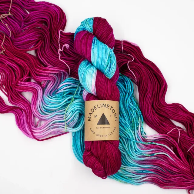 Madelinetosh Stitchin States Guamazing Guam Wolle Limitiert
