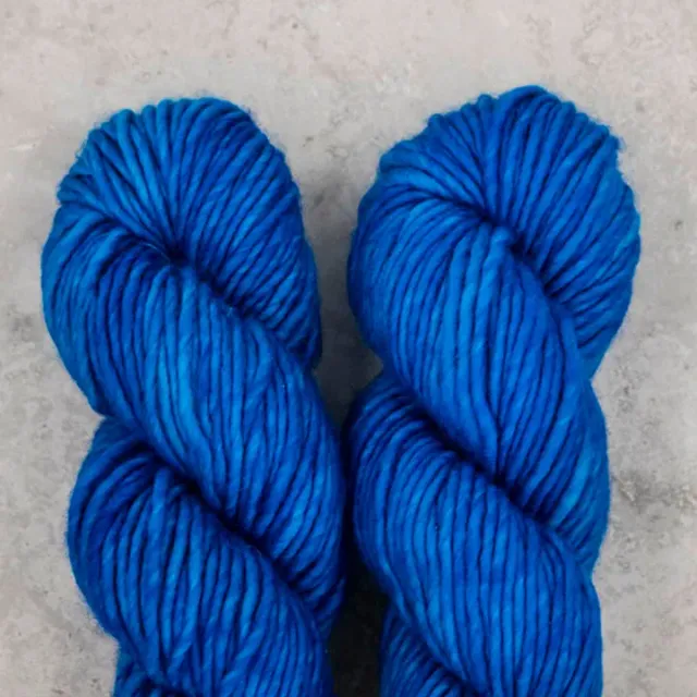 Madelinetosh Biggie Wolle Midnight Pass Super Bulky 82m