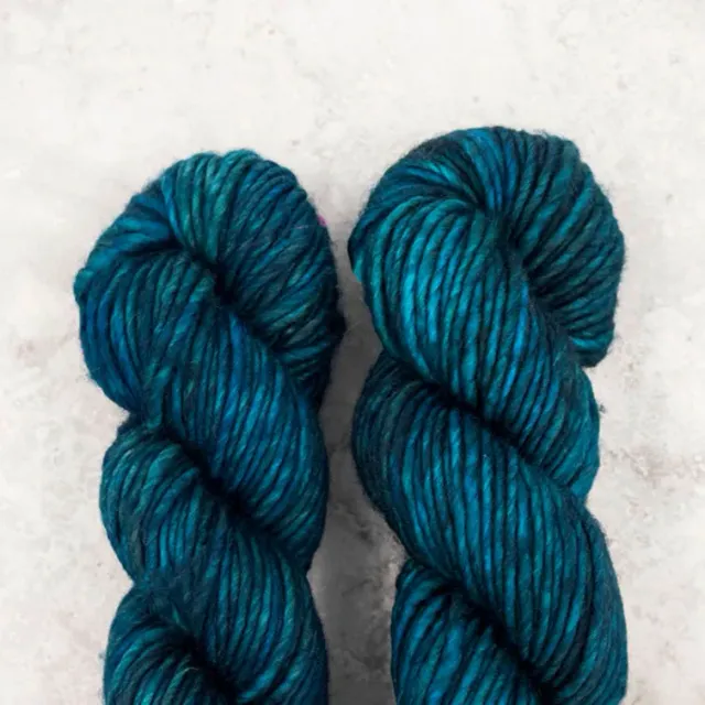 Madelinetosh ASAP Cousteau Wolle Super Bulky