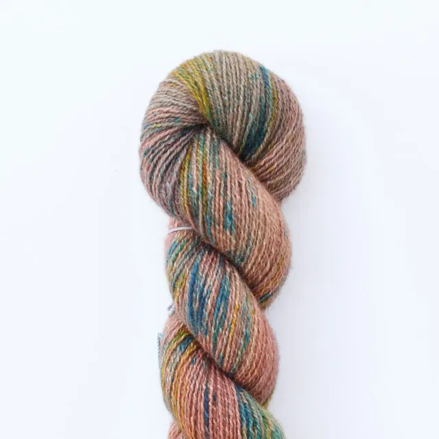 Madelinetosh Tosh Pebble Unplugged Sportgarn 205m Seide