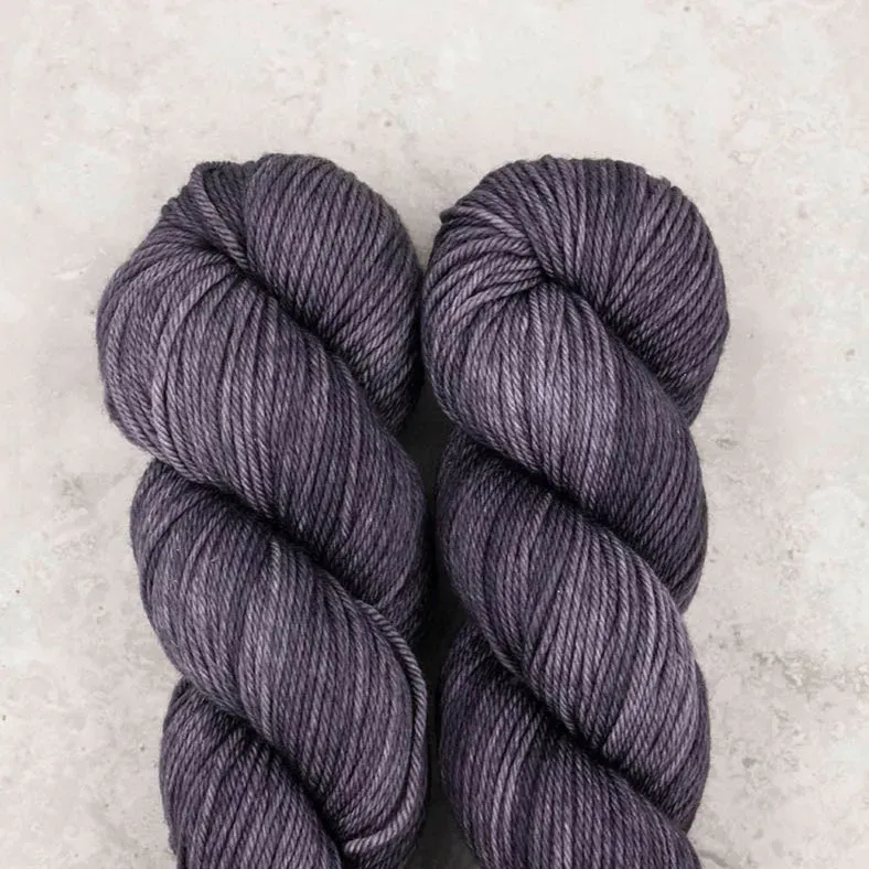 Madelinetosh Tosh DK Composition Book Gray Wolle