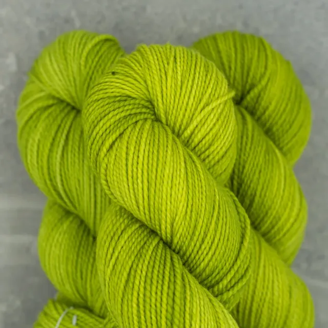 Madelinetosh Farm Twist Grasshopper Wolle DK 205m