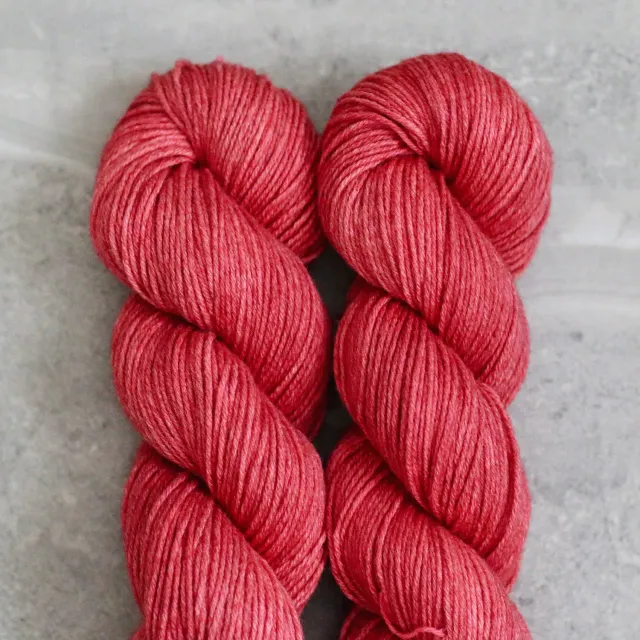 Madelinetosh Tosh Wool + Cotton Blood Runs Cold Garn 100g DK