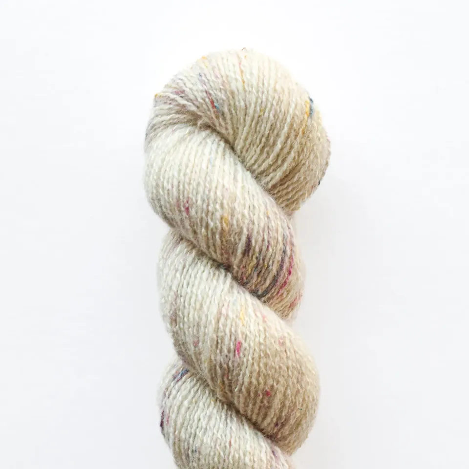 Madelinetosh Tosh Pebble Salt Garn Sport Seidenmischung
