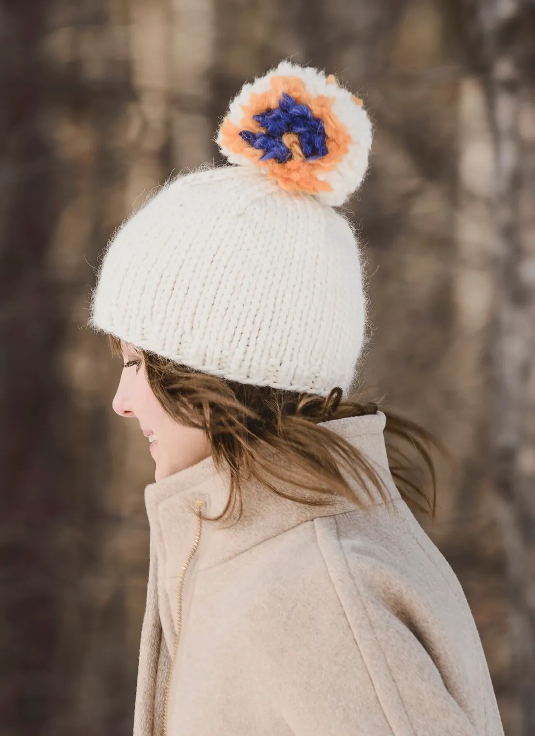 Blue Sky Fibers Big Pom Mütze Strickanleitung Bulky