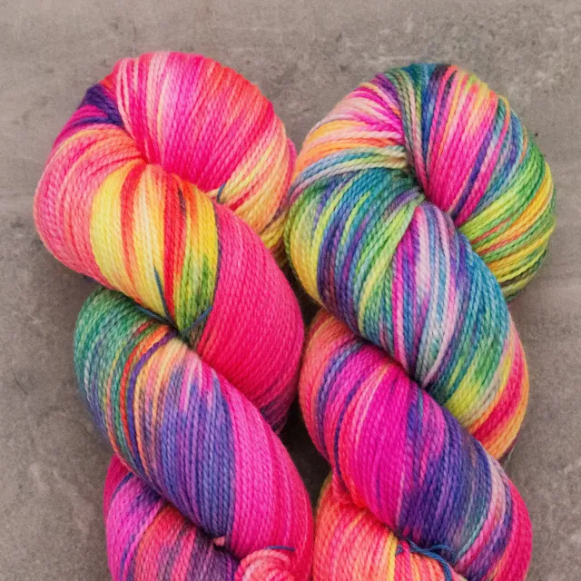 Madelinetosh Twist Light Ken-ergy Garn 384m Fingering