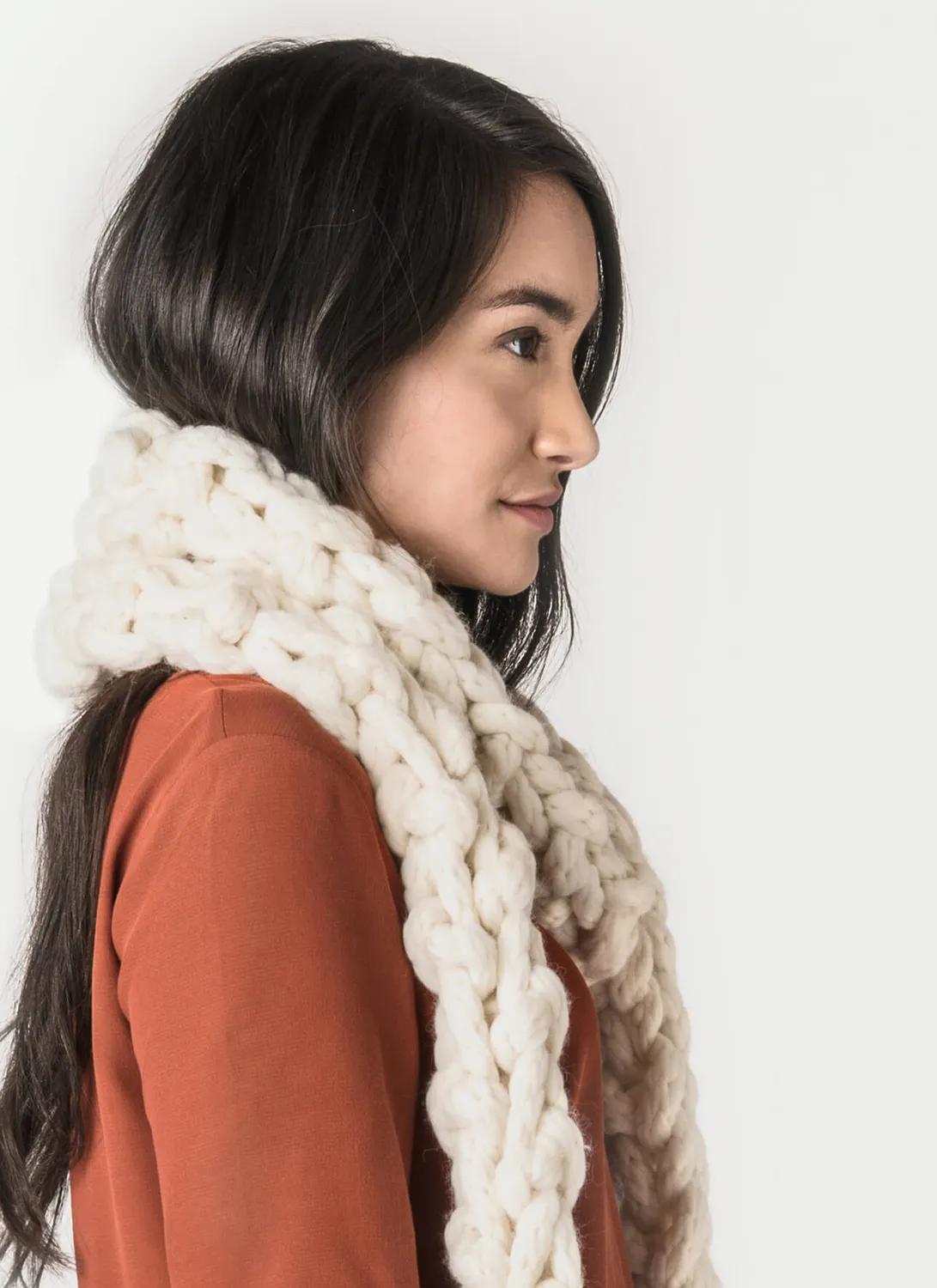 Blue Sky Fibers Oslo Jumbo Boa Strickanleitung Schal