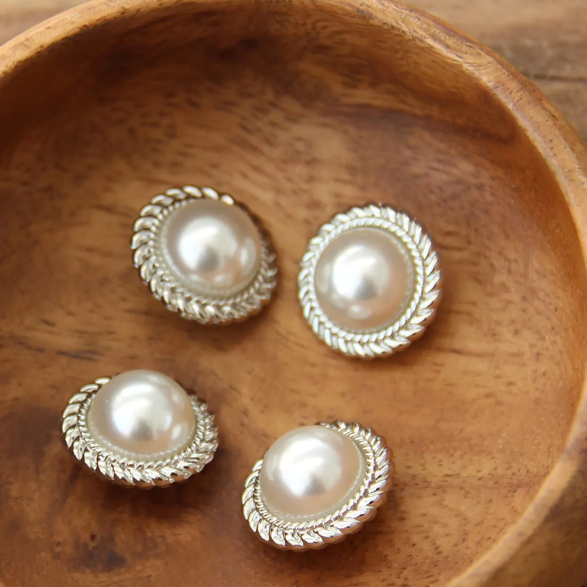 Go Handmade Pearl Knöpfe 21 mm 4 Stück Silber