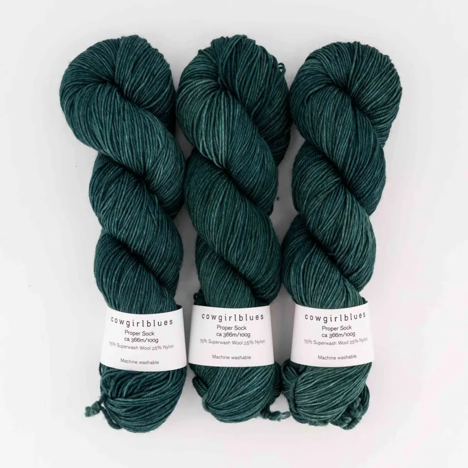 Cowgirlblues Proper Sock Rainforest Sockenwolle Uni