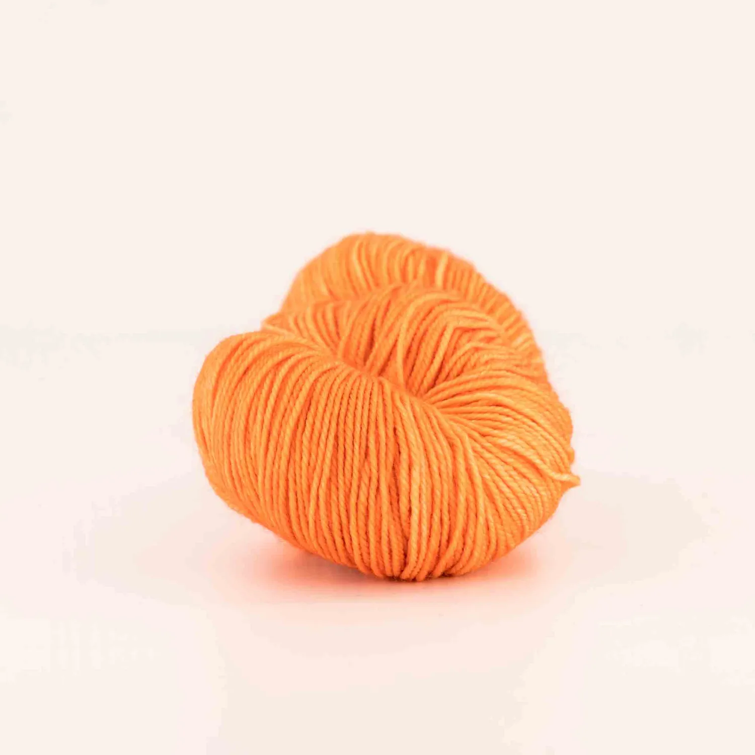 Cowgirlblues Proper Sock Sockengarn Carrot Juice handgefärbt