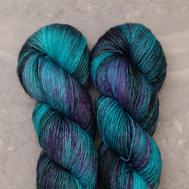 Madelinetosh Pashmina Twilight Skinny Dip Wolle Sport Seide-Cashmere