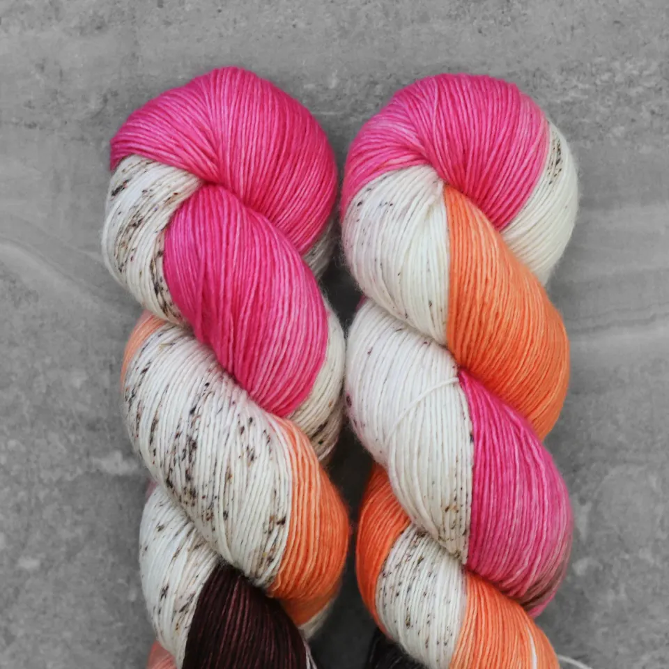 Madelinetosh Tosh DK GG Loves Sunsets Wolle 205m Superwash