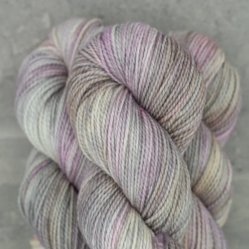 Madelinetosh Farm Twist Wolle Dustweaver DK Merino