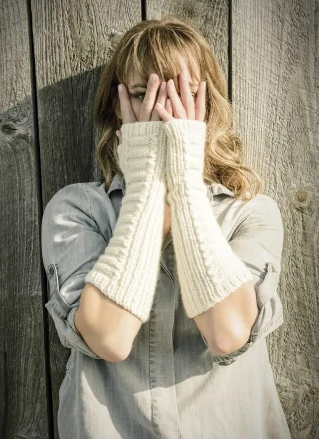 Blue Sky Fibers Tatras Fingerless Mitts 3818 Strickanleitung lang