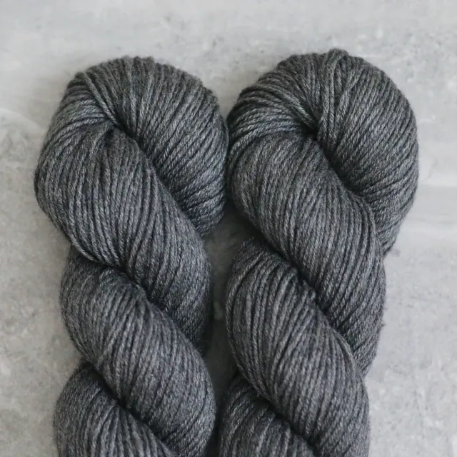 Madelinetosh Tosh Wool Cotton Onyx DK Mischgarn