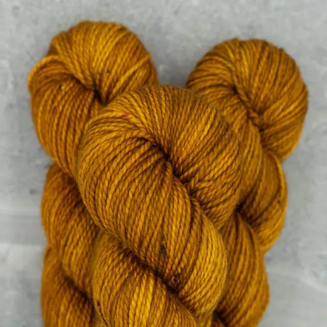 Madelinetosh Farm Twist Rye Bourbon Wolle DK Superwash