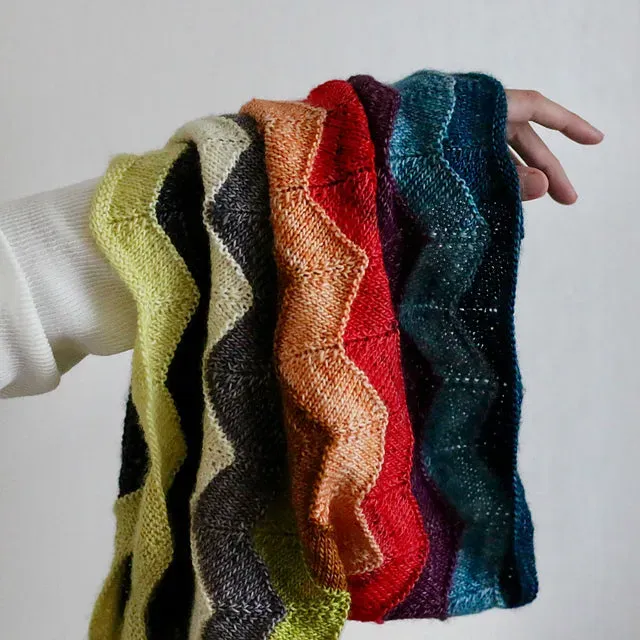 Madelinetosh 12 Days Cowl PDF Strickanleitung Fingering