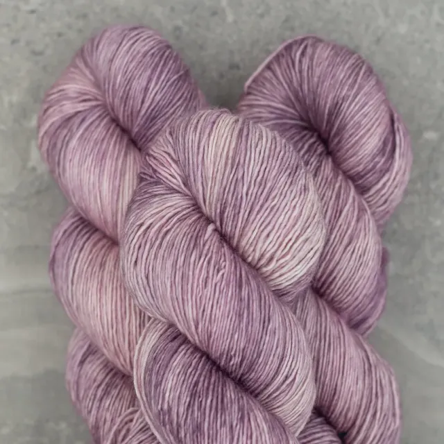 Madelinetosh Tosh Merino Light Wolle Star Scatter Fingering