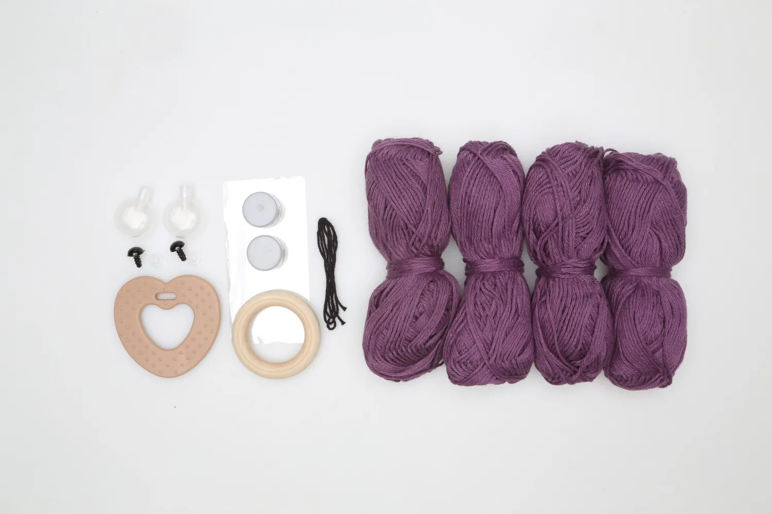 Go Handmade Sanse Teddy Häkelset dunkellila Greifling