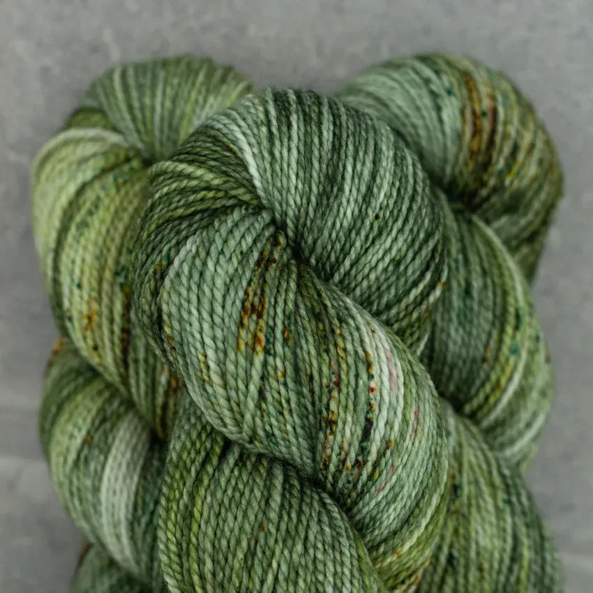 Madelinetosh Farm Twist Venti Dragon Mocha Wolle 205m Merino