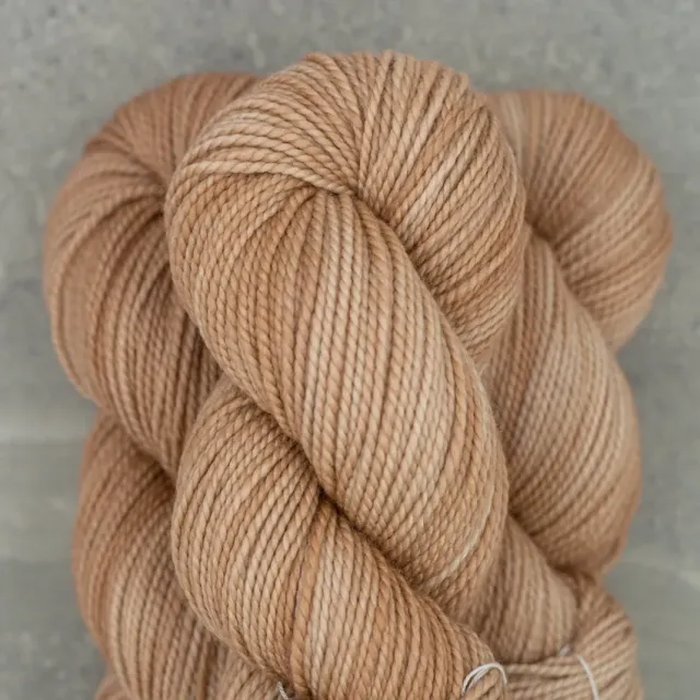 Madelinetosh Farm Twist Filtered Daydreams Wolle 205m