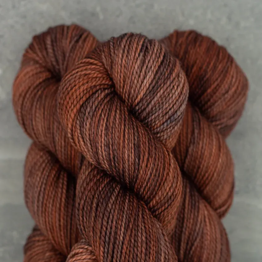 Madelinetosh Farm Twist Wolle Subtle Flame 1 Strang DK Superwash