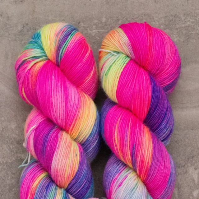 Madelinetosh Tosh Merino Light Ken-ergy Garn 384m
