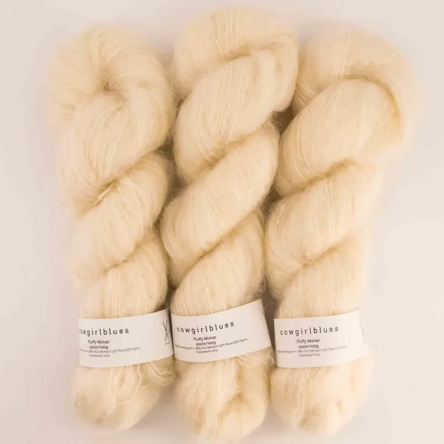 Cowgirlblues Fluffy Natural Mohair Garn natur handgefärbt