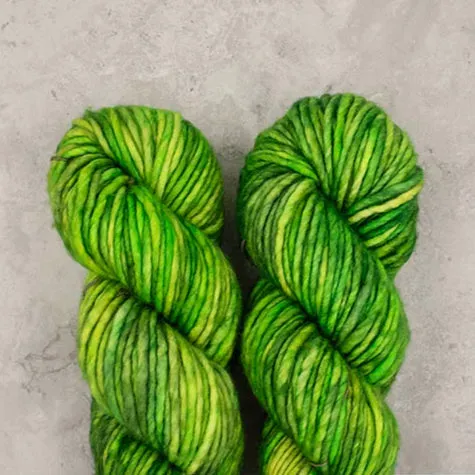Madelinetosh Biggie Cardigan Wolle 1 Strang Super Bulky