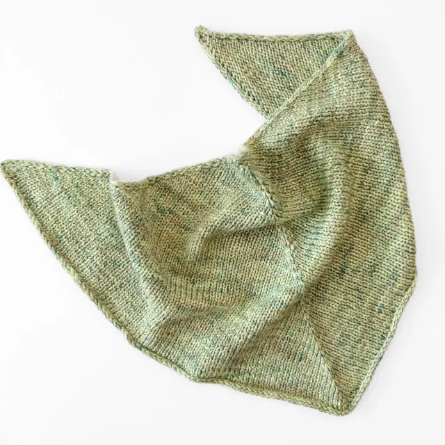 Madelinetosh Sprig Kerchief Strickanleitung PDF Dreieckstuch