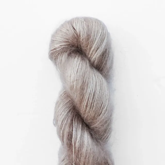 Madelinetosh Tosh Silk Cloud Antique Lace Wolle 302m Lace