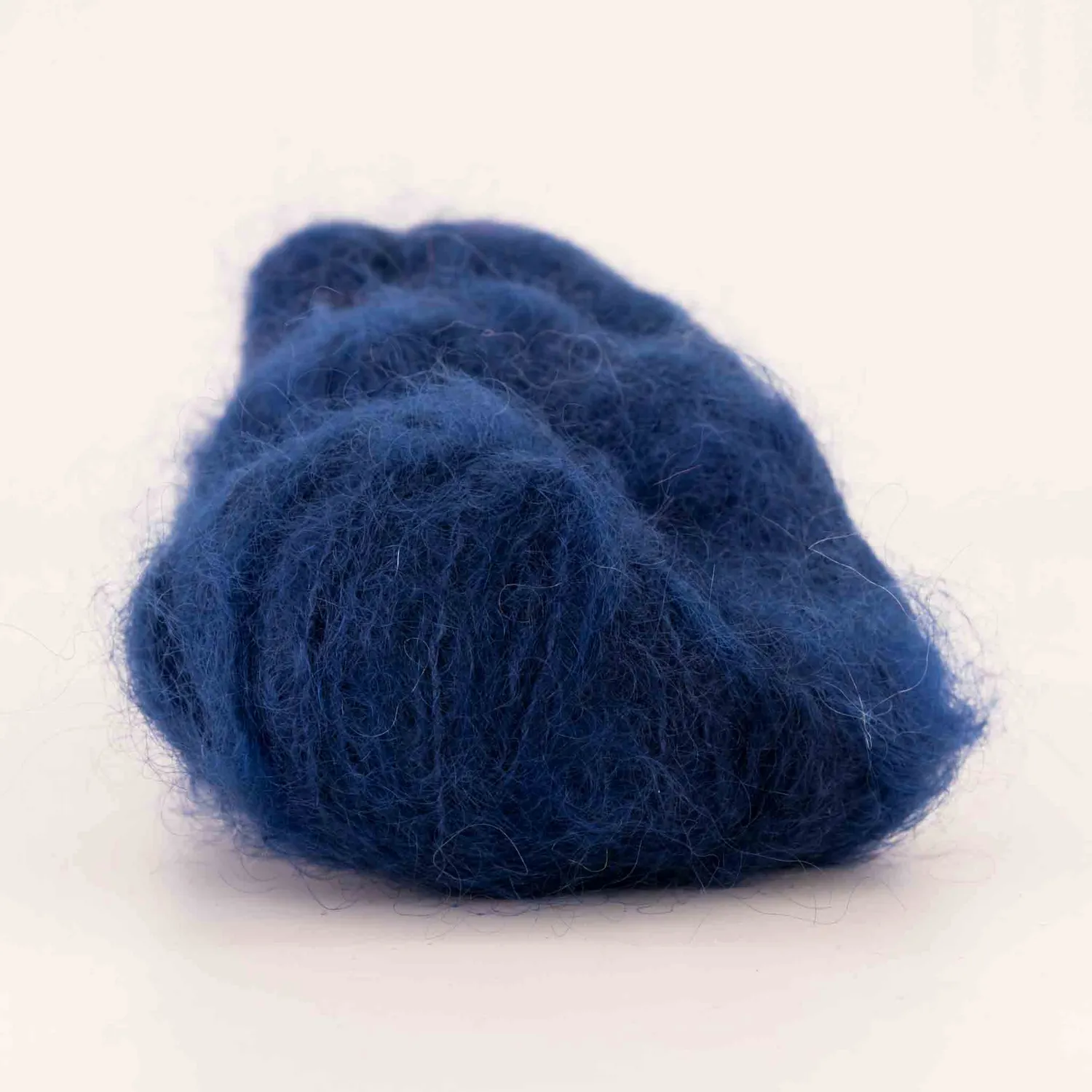 Cowgirlblues Fluffy Indigo Mohairgarn leicht