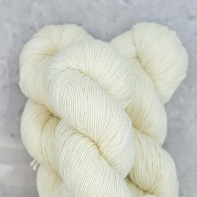 Madelinetosh Tosh Vintage Natural Garn Worsted ungefärbt