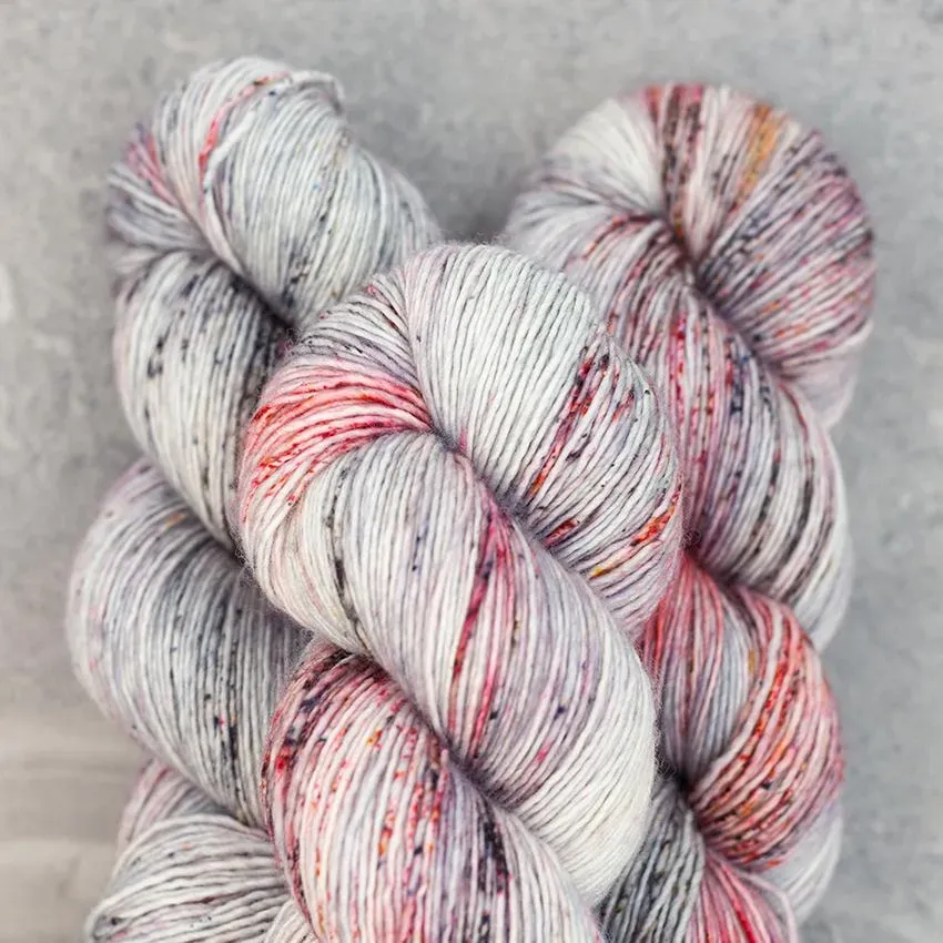 Madelinetosh Tosh Merino Light Fingering Wolle Peppercorn