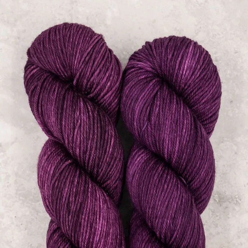 Madelinetosh Tosh DK Medieval Wolle Superwash Merino