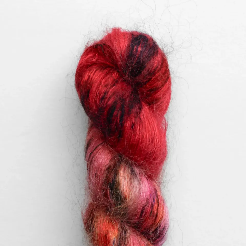 Madelinetosh Tosh Silk Cloud Mars in Retrograde Mohairgarn