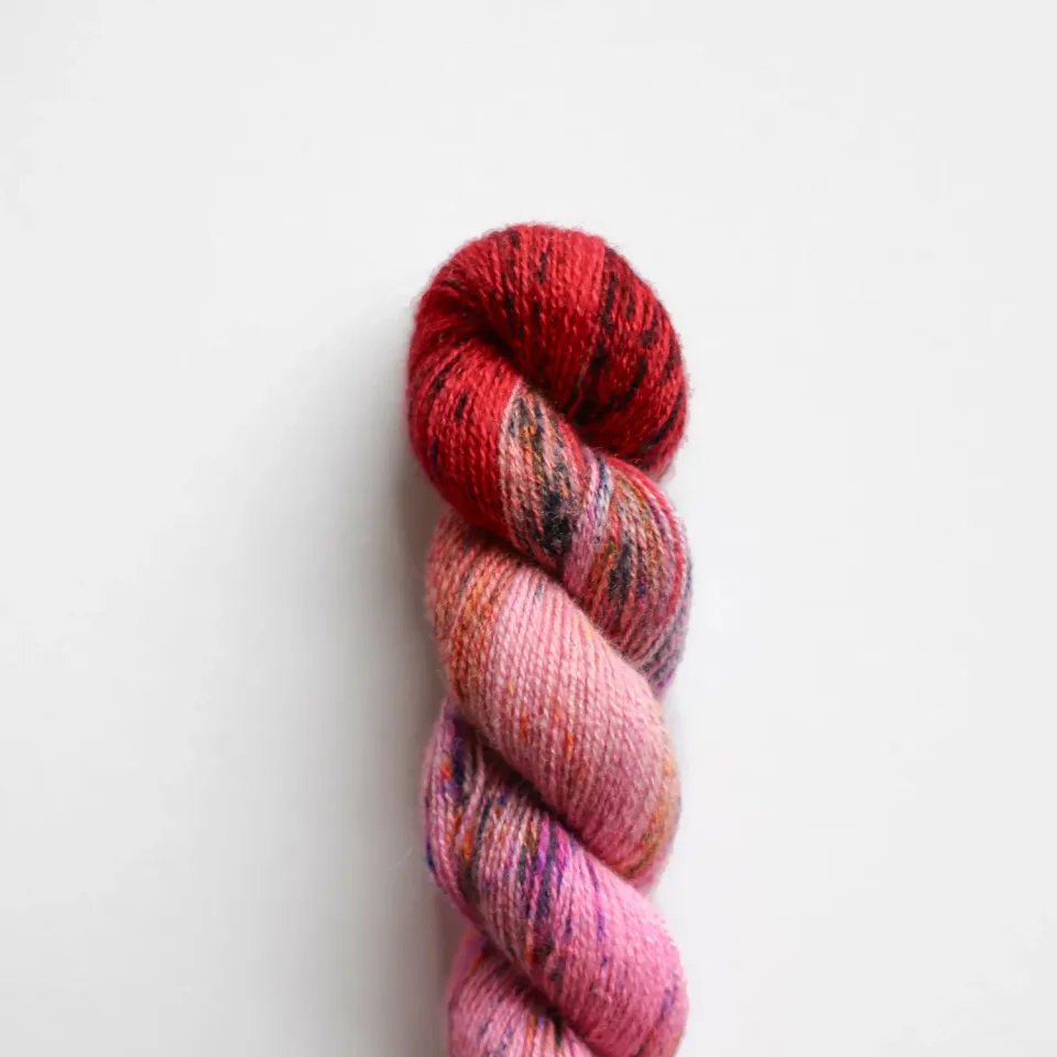 Madelinetosh Tosh Pebble Mars in Retrograde Garn 25g Seide