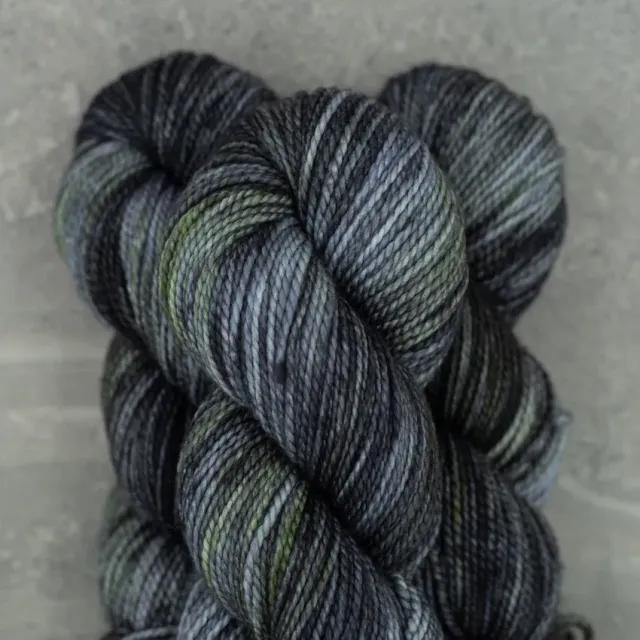 Madelinetosh Farm Twist Wolle The Upside Down DK 205m