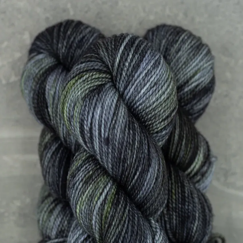 Madelinetosh Farm Twist Wolle The Upside Down DK 205m