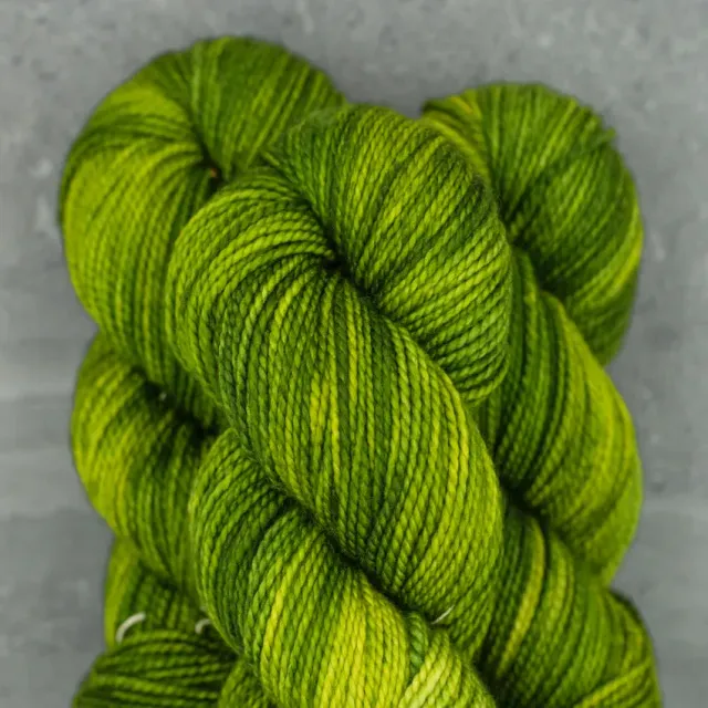 Madelinetosh Farm Twist Wolle Cardigan DK