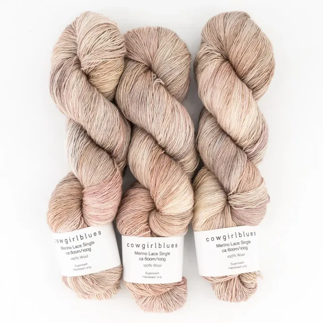 Cowgirlblues Merino Lace Wolle Call Me Maybe handgefärbt