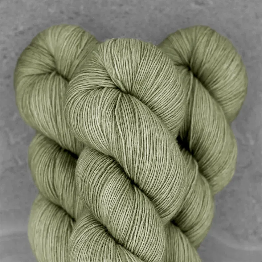 Madelinetosh Woolcycle Sport Thyme Sportwolle Upcycled-Merino