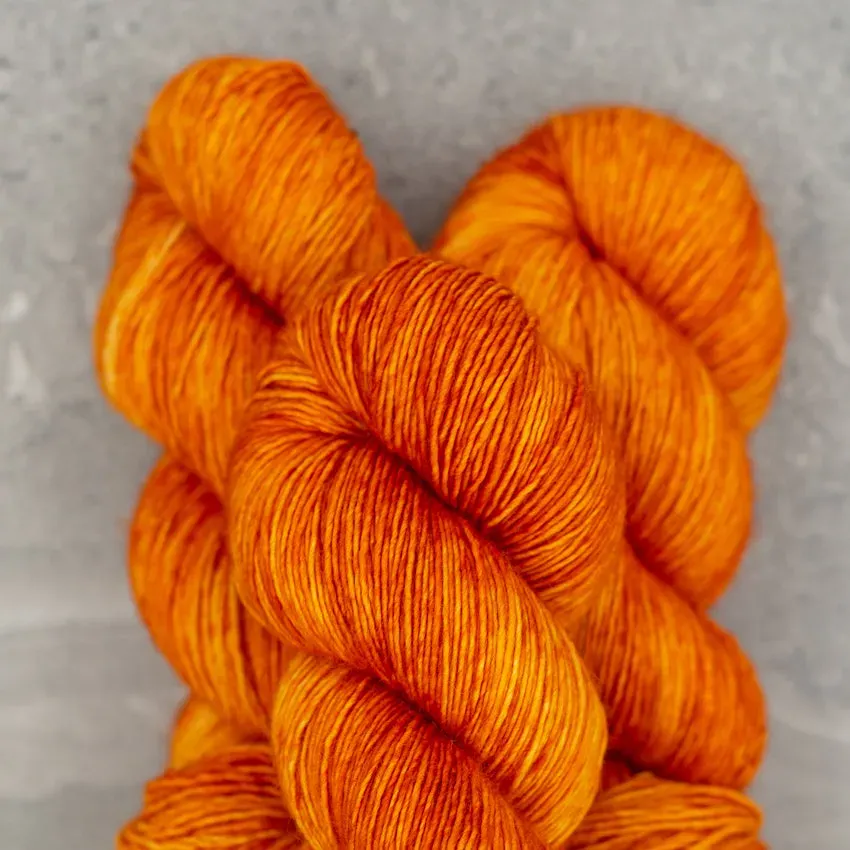 Madelinetosh Tosh Merino Light Citrus Fingeringwolle 384m