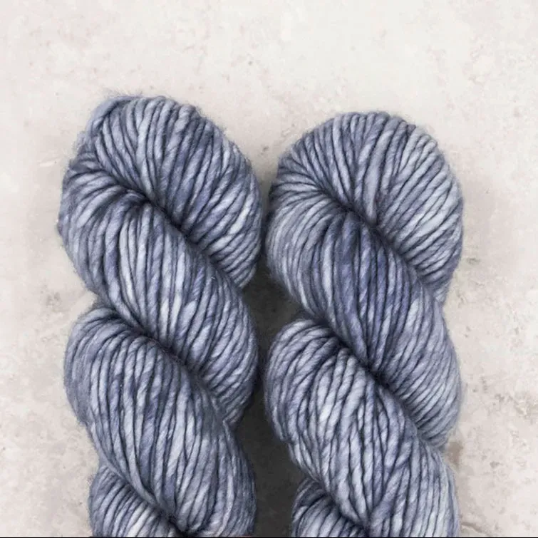 Madelinetosh Biggie Aura Wolle Super Bulky 82 m