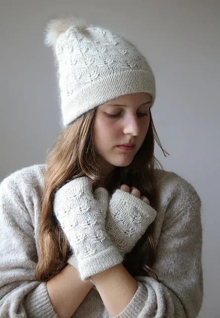 Madelinetosh Underglow Hat Kit Mützen-Set Paper