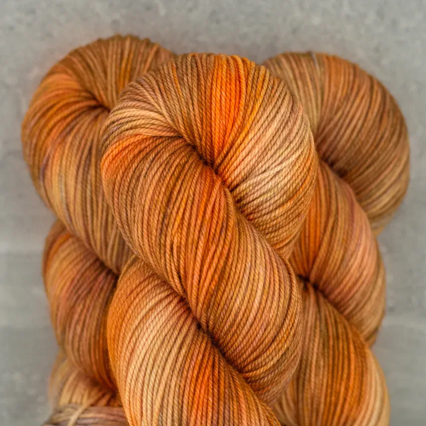 Madelinetosh Farm Twist GG Loves Warm Embraces 205m Wolle